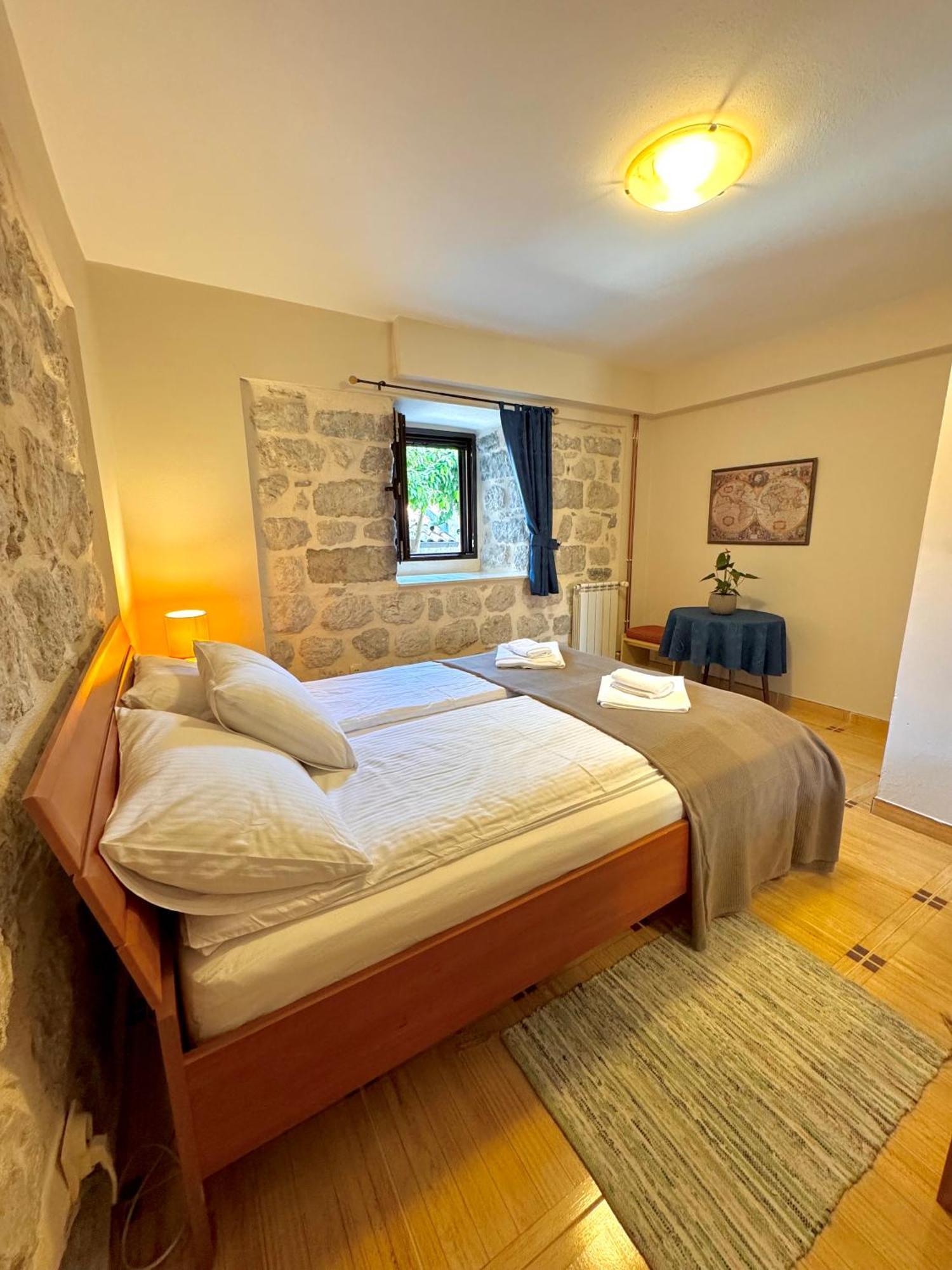 Apartments Radonicic Kotor Exterior foto