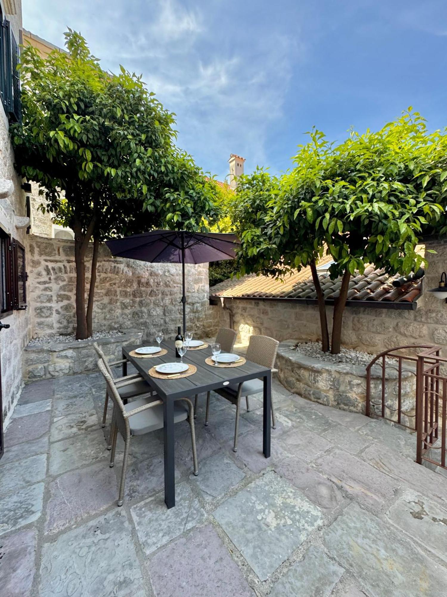 Apartments Radonicic Kotor Exterior foto