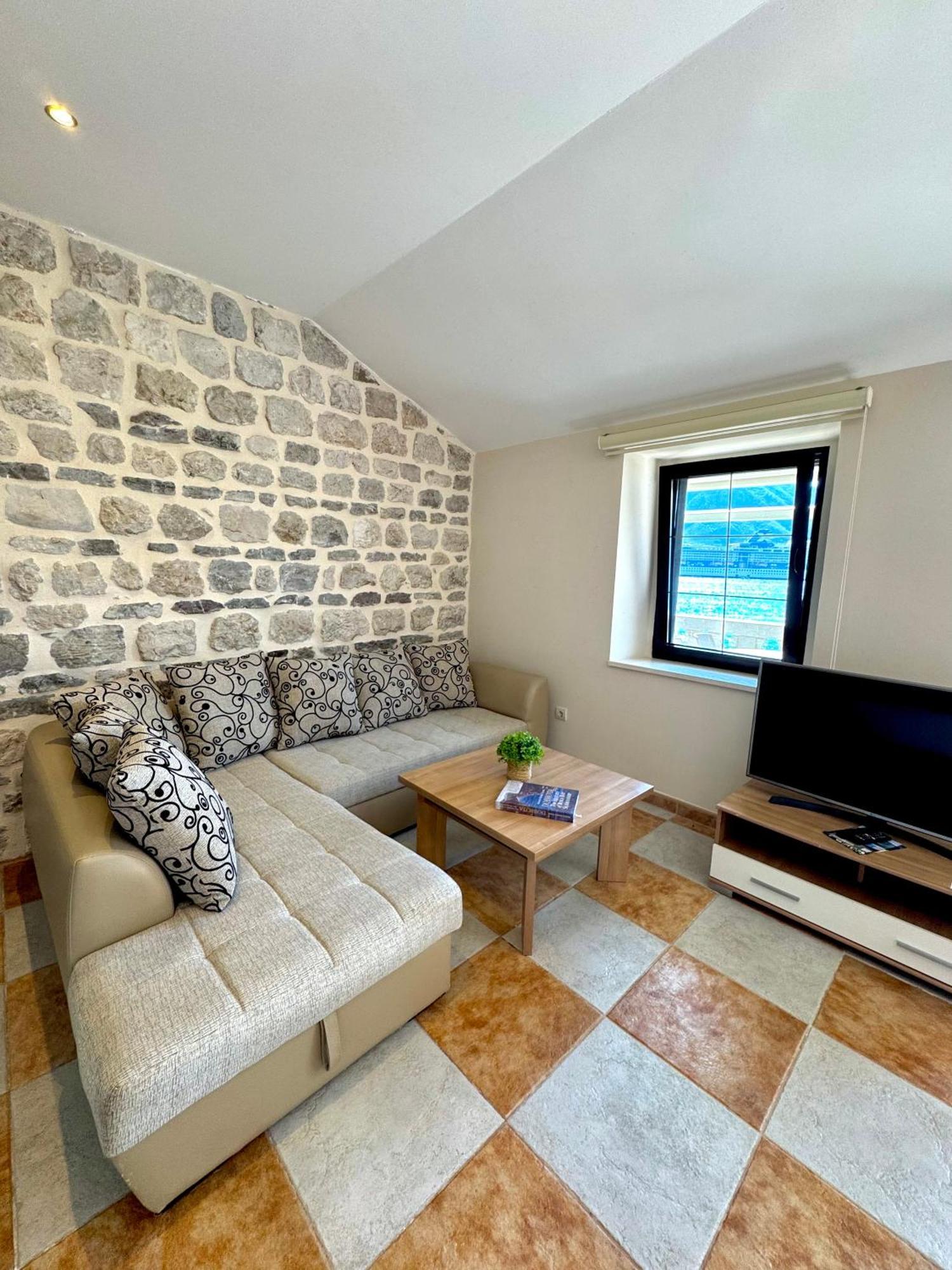 Apartments Radonicic Kotor Exterior foto